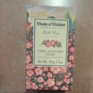 NIB Vintage Wild Rose Hand Soap